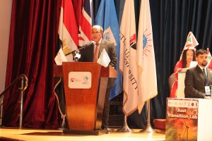 بحضور وزيرة البيئة.. 150 طالبًا من 43 دولة يختتمون محاكاة قمة المناخ بالجامعة البريطانية 4 IMG 20261004 WA0108 محاكاة قمة المناخ بالجامعة البريطانية بحضور وزيرة البيئة.. 150 طالبًا من 43 دولة يختتمون محاكاة قمة المناخ بالجامعة البريطانية موقع في الجامعة