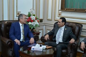 IMG 20261005 WA0140 جامعة القاهرة تبحث درجات مزدوجة ومشروعات بحثية أكثر من 30 بروتوكولًا مع جامعات صينية.. جامعة القاهرة تبحث درجات مزدوجة ومشروعات بحثية مع هونج كونج موقع في الجامعة
