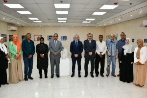 IMG 20261006 WA0059 مسرح المواجهة والتجوال يكتشف 8 مواهب من طلاب بمشاركة 25 ألف مواطن.. «مسرح المواجهة والتجوال» يكتشف 8 مواهب من طلاب موقع في الجامعة