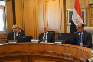 IMG 20261006 WA0099 تحركات جديدة بجامعة العاصمة لتطوير حلوان بحضور محافظ القاهرة.. تحركات جديدة بجامعة العاصمة لتطوير حلوان وتسريع مشروعات المجمع الطبي موقع في الجامعة