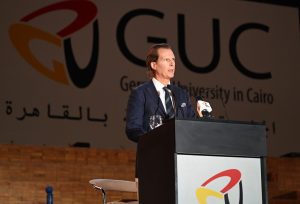 IMG 20261008 WA0053 3 شخصيات ألمانية بارزة توجه رسائل قوية لخريجي GUC 3 شخصيات ألمانية بارزة توجه رسائل قوية لخريجي «GUC»: تعلّموا باستمرار واعبروا الحدود وكونوا سفراء لمصر وألمانيا موقع في الجامعة