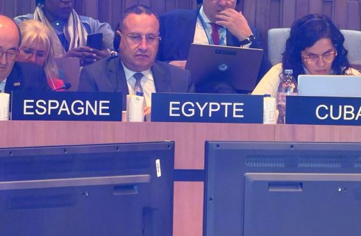 IMG 20261009 WA0069 تفاصيل لقاءات وزير التعليم العالي مع 3 دول بباريس وزير التعليم العالي يعلن ترشح مصر لعضوية المجلس التنفيذي لليونسكو للفترة 2029–2033 موقع في الجامعة