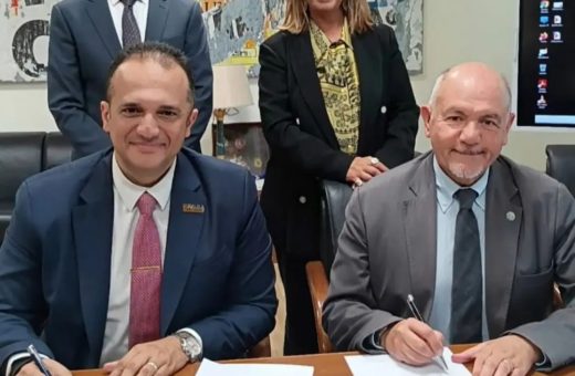 IMG 20261009 WA0117 جامعة قناة السويس جامعة الجلالة توقع اتفاقية مع جامعة إيطالية.. تبادل طلابي وبحوث مشتركة وفرص لدرجات علمية مزدوجة موقع في الجامعة