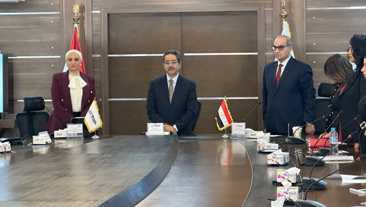 IMG 20261011 WA0042 جامعة القاهرة الجديدة التكنولوجية تستعد لمنتدى مصر جامعة القاهرة الجديدة التكنولوجية تستعد لمنتدى مصر 2026 بجلسة موسعة حول الابتكار والتنافسية موقع في الجامعة
