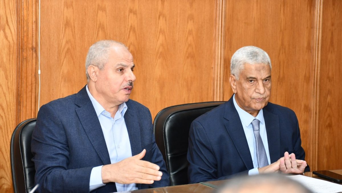 IMG 20261011 WA0130 6 كليات بجامعة قناة السويس تستعد لتطبيق نظام الجودة من الطب إلى الهندسة.. 6 كليات بجامعة قناة السويس تستعد لتطبيق نظام الجودة الدولي الجديد موقع في الجامعة