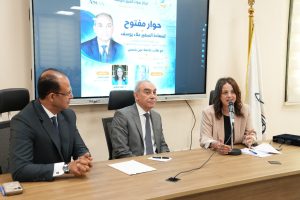السفير علاء يوسف في حوار مفتوح مع طلاب إعلام عين شمس حول الدبلوماسية وصناعة الوعي