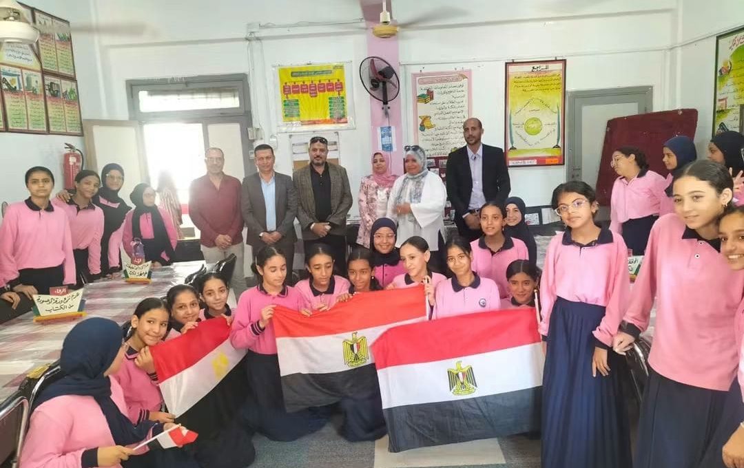IMG 20261014 WA0045 جامعة قناة السويس تصل إلى المدارس بـ3 ندوات جامعة قناة السويس تصل إلى المدارس بـ3 ندوات.. مكافحة التنمر ودروس نصر أكتوبر في صدارة التوعية موقع في الجامعة