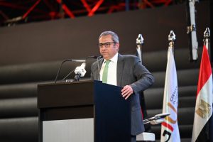 خالد عباس في حفل تخرج «GIU»: بناء الإنسان أهم استثمار لصناعة المستقبل 3 IMG 20261014 WA0050 خالد عباس في حفل تخرج GIU خالد عباس في حفل تخرج «GIU»: بناء الإنسان أهم استثمار لصناعة المستقبل موقع في الجامعة