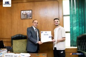 تكريم 6 من أعضاء فريق السوشيال ميديا بالجامعة الحديثة للتكنولوجيا والمعلومات تقديرًا لجهودهم 5 IMG 20261015 WA0049 الجامعة الحديثة للتكنولوجيا والمعلومات تكريم 6 من أعضاء فريق السوشيال ميديا بالجامعة الحديثة للتكنولوجيا والمعلومات تقديرًا لجهودهم موقع في الجامعة