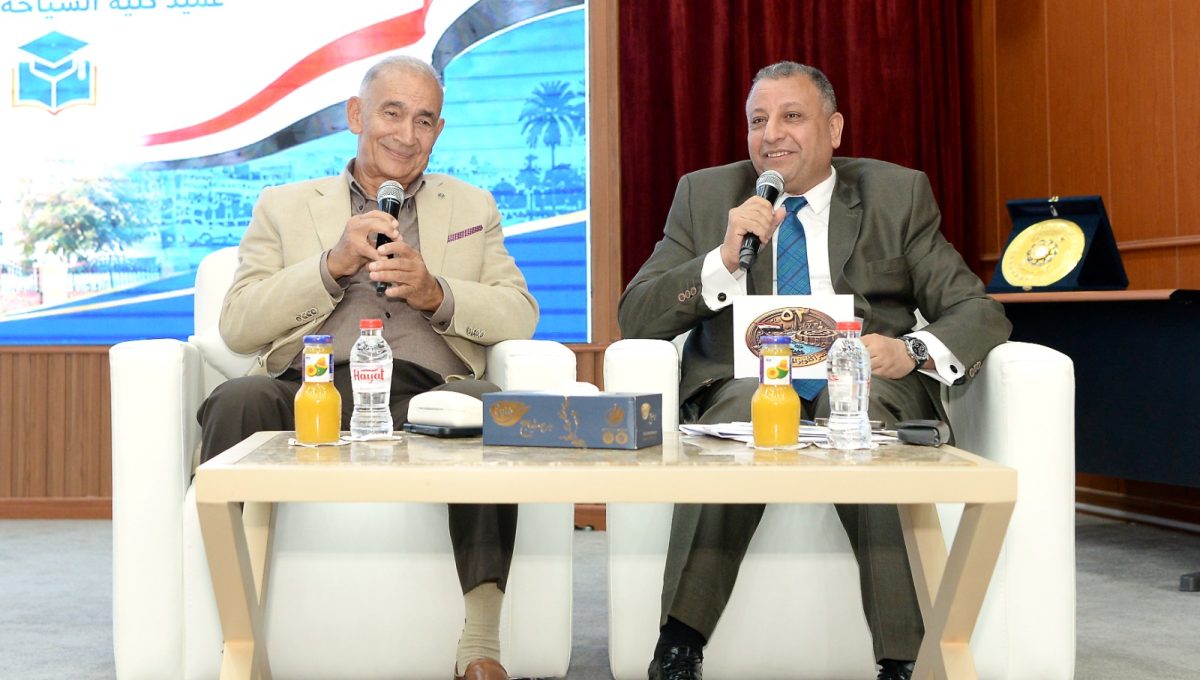 IMG 20261015 WA0149 بطل عملية إيلات يستعيد بطولات البحرية المصرية شهادات من قلب المعارك.. بطل عملية إيلات يستعيد بطولات البحرية المصرية بجامعة المنصورة موقع في الجامعة