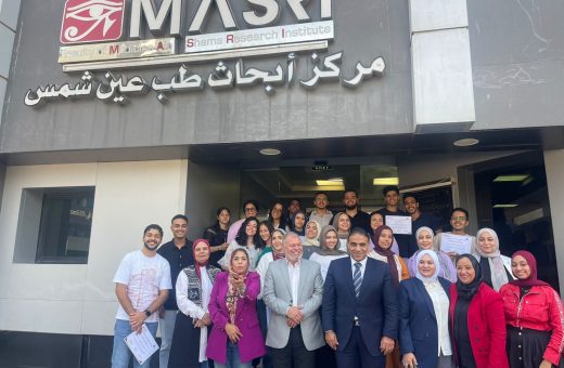 IMG 20261019 WA0019 جامعة عين شمس تعزز قدرات الباحثين في الطب التجديدي تدريب عملي على تقنيات المستقبل.. جامعة عين شمس تعزز قدرات الباحثين في الطب التجديدي موقع في الجامعة