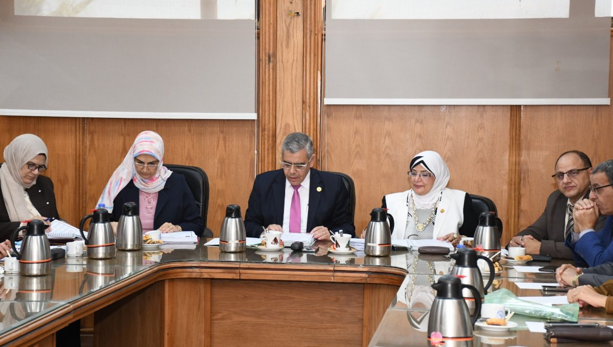IMG 20261020 WA0108 جامعة قناة السويس تعلن نتائج مسابقة النشر الدولي جامعة قناة السويس تعلن نتائج مسابقة النشر الدولي.. 735 بحثًا فائزًا و588 باحثًا موقع في الجامعة