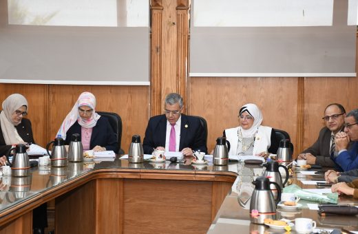 IMG 20261020 WA0108 جامعة المنيا جامعة قناة السويس تعلن نتائج مسابقة النشر الدولي.. 735 بحثًا فائزًا و588 باحثًا موقع في الجامعة