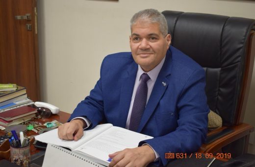 IMG 20261025 WA0103 نقابة الأطباء تطالب بتوحيد شروط القبول بكليات الطب معهد الفيزياء البريطاني يختار صلاح عبية عضوًا بمجلس المستشارين الدوليين لمدة 3 سنوات موقع في الجامعة