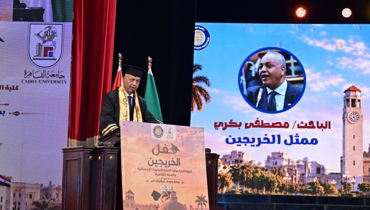 الإعلامي مصطفى بكري يحصل على الماجستير من جامعة القاهرة