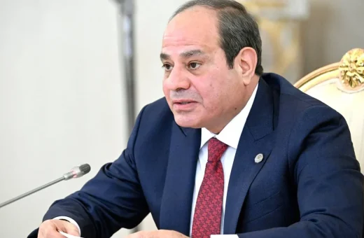 الرئيس السيسي: بلاش أولادنا يقعدوا 4 ولا 5 ساعات على الموبايل