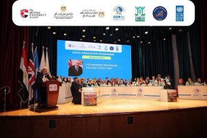 IMG 4945 طالبة بجامعة الأهرام الكندية تمثل مصر طالبة بجامعة الأهرام الكندية تمثل مصر في محاكاة مؤتمر المناخ COP31 موقع في الجامعة