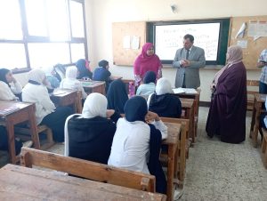 مدير تعليم بني سويف يتابع الحضور والتقييمات الأسبوعية بمدرسة بلفيا الثانوية 4 IMG 5575 مدير تعليم بني سويف مدير تعليم بني سويف يتابع الحضور والتقييمات الأسبوعية بمدرسة بلفيا الثانوية موقع في الجامعة