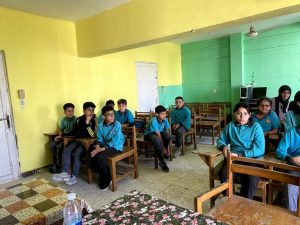IMG 5671 جامعة قناة السويس تنظم 3 ندوات جامعة قناة السويس تنظم 3 ندوات توعوية لطلاب المدارس حول الصحة النفسية والهوية موقع في الجامعة