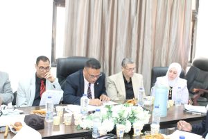 IMG 5887 جامعة العريش وتعليم شمال سيناء جامعة العريش وتعليم شمال سيناء يبحثان سبل التعاون لخدمة الطلاب والخريجين موقع في الجامعة