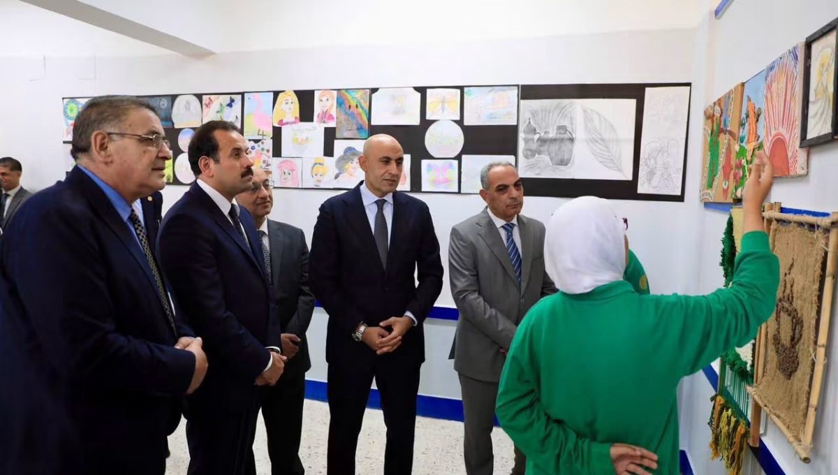 IMG 6027 مدرسة التكنولوجيا التطبيقية وزير التعليم ورئيس جهاز مستقبل مصر يتفقدان مدرسة التكنولوجيا التطبيقية بالإسماعيلية موقع في الجامعة