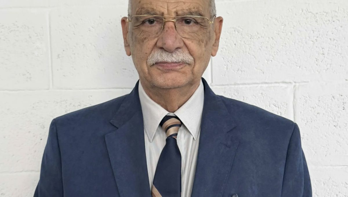 IMG 6264 مصطفى بغدادي وكيلًا لجامعة الابتكار تعيين الدكتور مصطفى بغدادي وكيلًا لجامعة الابتكار موقع في الجامعة