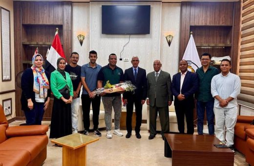IMG 6439 تقديم على منصب رئيس 4 جامعات أهلية 2026 جامعة جنوب الوادي الأهلية تبحث التعاون مع «اتحاد بشبابها» لتنفيذ مبادرات وأنشطة طلابية موقع في الجامعة