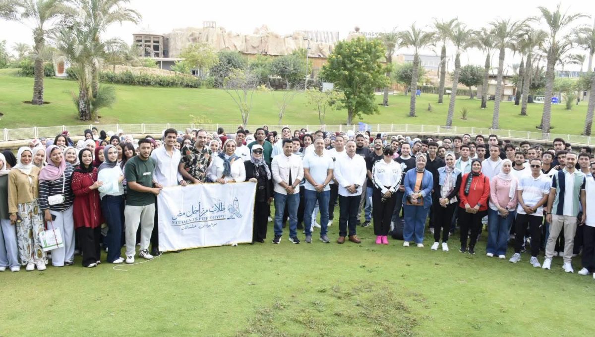 IMG 6440 مهرجان الأنشطة الطلابية بجامعة عين بمشاركة 2500 طالب وطالبة.. انطلاق مهرجان الأنشطة الطلابية بجامعة عين شمس موقع في الجامعة
