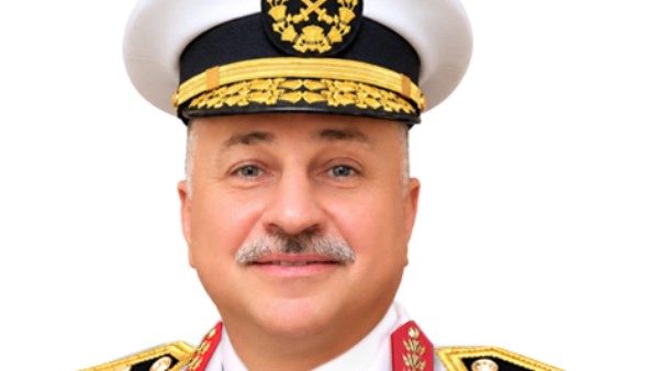IMG 6598 نائب مدير الأكاديمية العسكرية نائب مدير الأكاديمية العسكرية المصرية للكلية البحرية: نعد طالبًا مقاتلًا يجمع بين العلوم العسكرية والبحرية ويواكب التطور التكنولوجي موقع في الجامعة