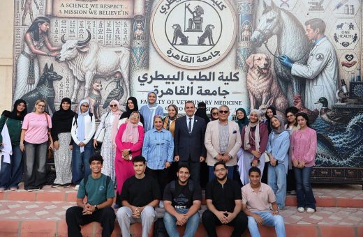 IMG 6683 جامعة الدلتا تحتفل بتخريج طلاب كلية الطب البيطري بجامعة القاهرة تؤهل الطلاب للتعامل الاحترافي مع كلاب الأمن والحراسة موقع في الجامعة