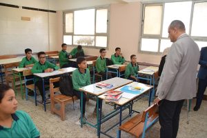 IMG 6718 مخالفات بمدرسة المهندس علي سليمان مدير تعليم بورسعيد يوجه بالتحقيق في مخالفات بمدرسة المهندس علي سليمان الإعدادية موقع في الجامعة