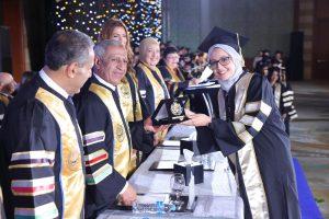 IMG 6735 الأكاديمية العربية تخريج 266 خريجًا وخريجة من كلية الدراسات العليا في الإدارة بالأكاديمية العربية موقع في الجامعة