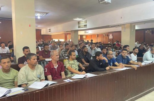 IMG 6754 طلاب علوم بنها جامعة مدينة السادات تواصل محاضرات دبلوم السلامة والصحة المهنية موقع في الجامعة