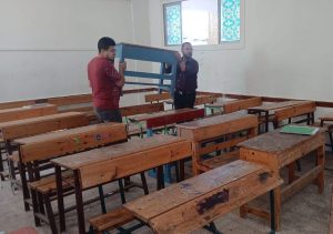 استجابة لشكاوى أولياء الأمور.. تعليم بورسعيد يستبدل مقاعد دراسية بمدرسة أبو بكر الرسمية المتميزة لغات 2 تعليم بورسعيد يستبدل مقاعد دراسية