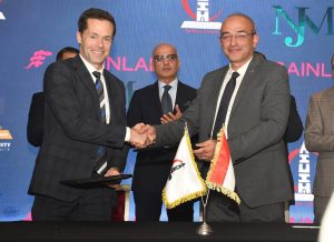 IMG 7093 جامعة عين شمس جامعة عين شمس تحتفل بـ5 سنوات من الجراحات الروبوتية وتطلق برنامجًا جديدًا لجراحات العظام موقع في الجامعة