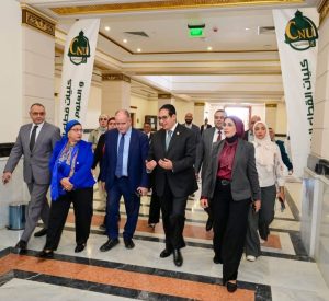 رئيس جامعة القاهرة 