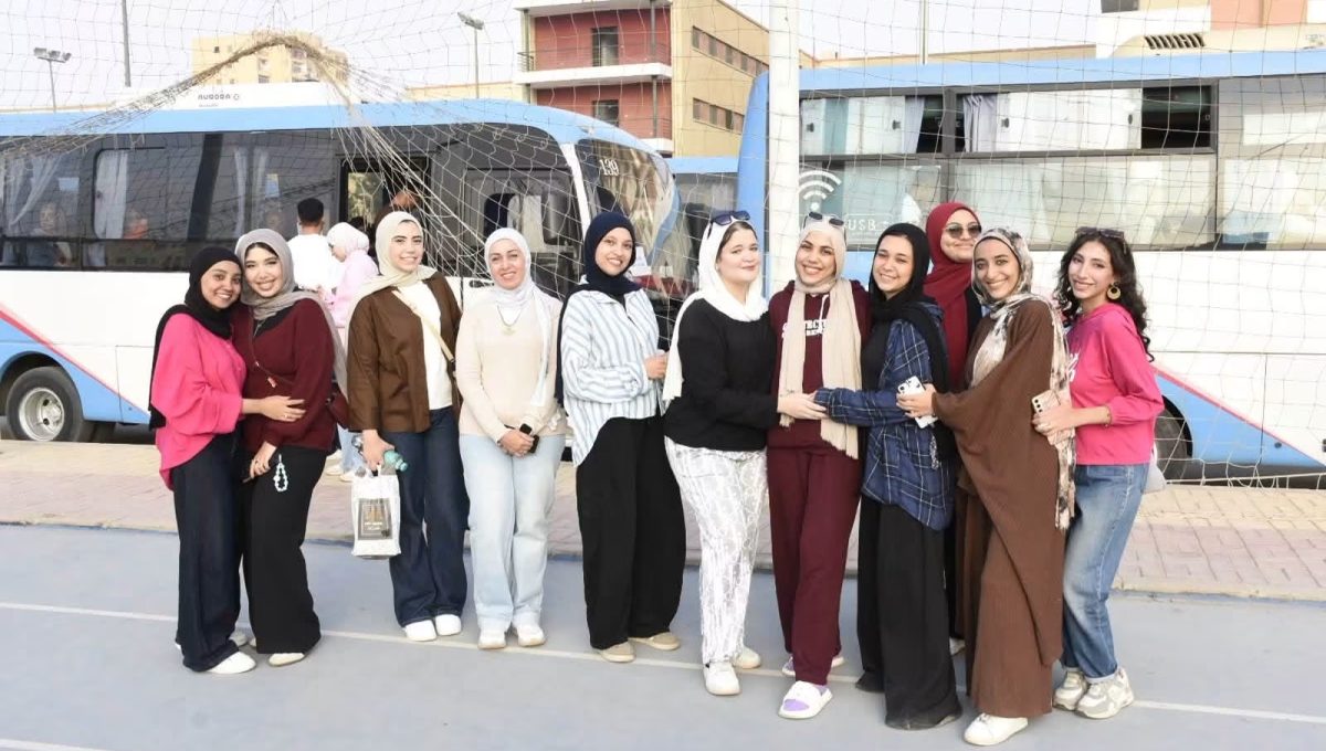 IMG 7377 مهرجان الأنشطة الطلابية بجامعة عين بمشاركة 500 طالب وطالبة.. انطلاق الفوج الثاني من مهرجان الأنشطة الطلابية بجامعة عين شمس موقع في الجامعة