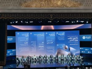 طالب بجامعة شرق بورسعيد 