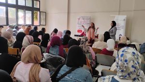بمشاركة المجلس القومي للمرأة.. ندوة بجامعة العاصمة لمناهضة العنف الإلكتروني 4 IMG 7429 ندوة بجامعة العاصمة لمناهضة العنف بمشاركة المجلس القومي للمرأة.. ندوة بجامعة العاصمة لمناهضة العنف الإلكتروني موقع في الجامعة