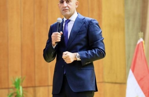 IMG 7523 معلم التعليم تحسم الجدل حول حافز التدريس للأخصائيين.. هل يستحقون الصرف؟ موقع في الجامعة