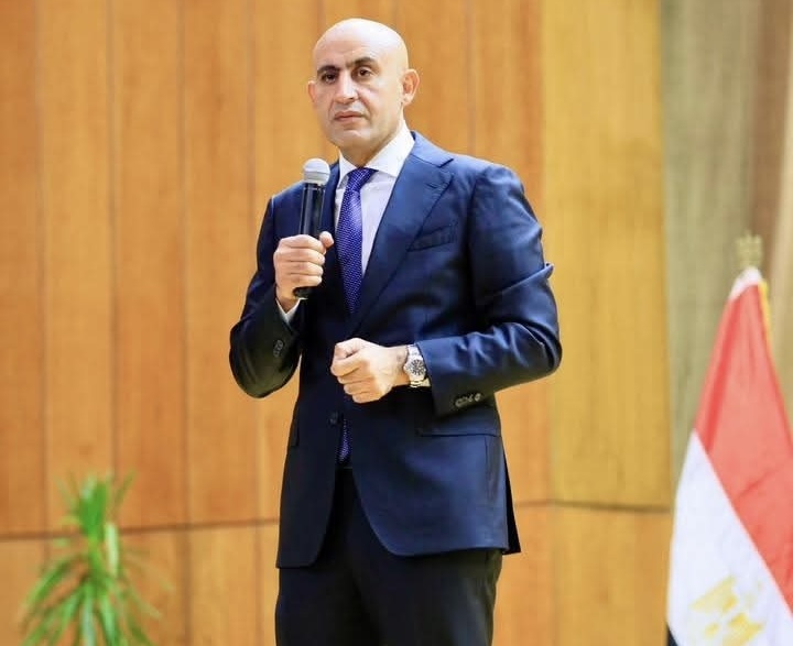 IMG 7523 حافز التدريس للأخصائيين التعليم تحسم الجدل حول حافز التدريس للأخصائيين.. هل يستحقون الصرف؟ موقع في الجامعة
