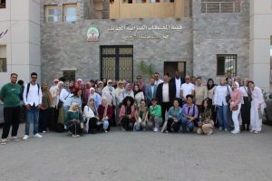IMG 7718 جامعة العاصمة تجميل المداخل والميادين.. جامعة العاصمة تدعم خطط تطوير مدينة الشيخ زايد موقع في الجامعة
