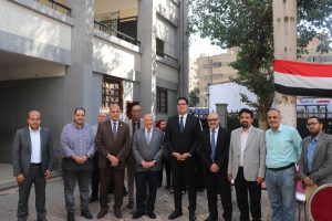 IMG 7733 التطعيم ضد الحصبة نقيب المعلمين يشارك في انطلاق حملة التطعيم ضد الحصبة والحصبة الألمانية بالقاهرة موقع في الجامعة