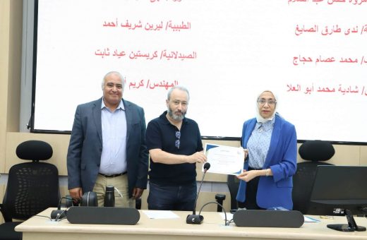 IMG 7838 رئيس جامعة المنصورة جامعة عين شمس تطلق مبادرة الملف الصحي الرقمي.. التفاصيل كاملة موقع في الجامعة