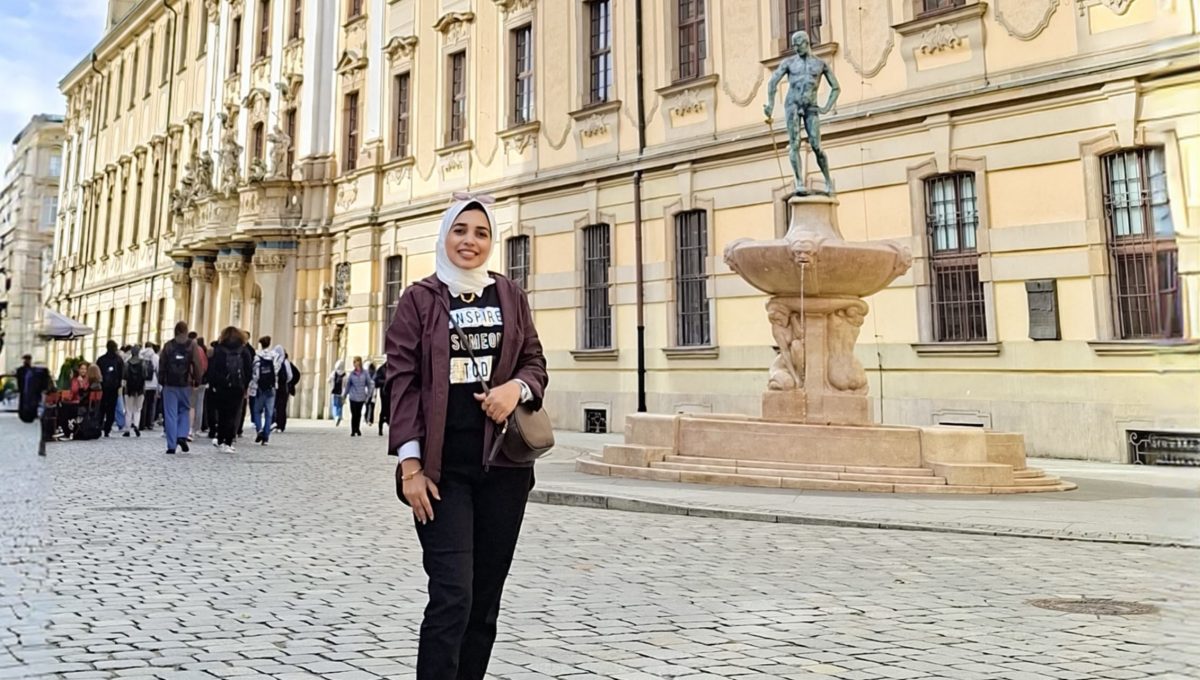 باحثة مصرية تحصل على منحة ممولة بالكامل
