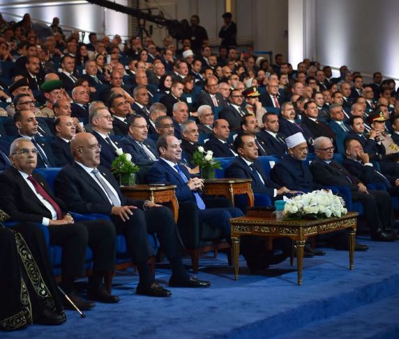 السيسي يوجه بإنشاء 200 ألف وحدة سكنية للإيجار